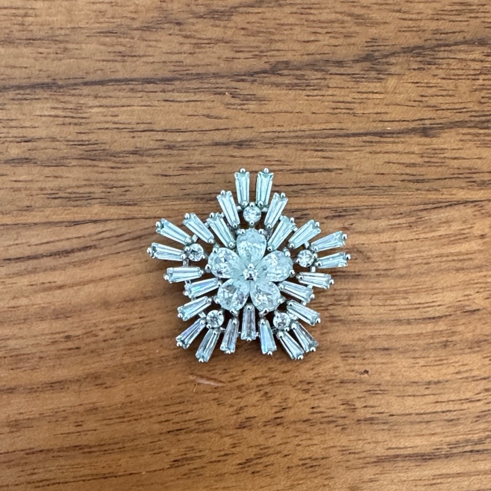 Fallon pendant